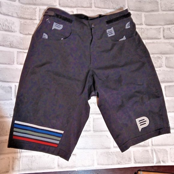 DNA Cycling Shorts Podium Unisex L Black Italy 9.5" Inseam DNA Cycling adjustabl - Picture 12 of 12